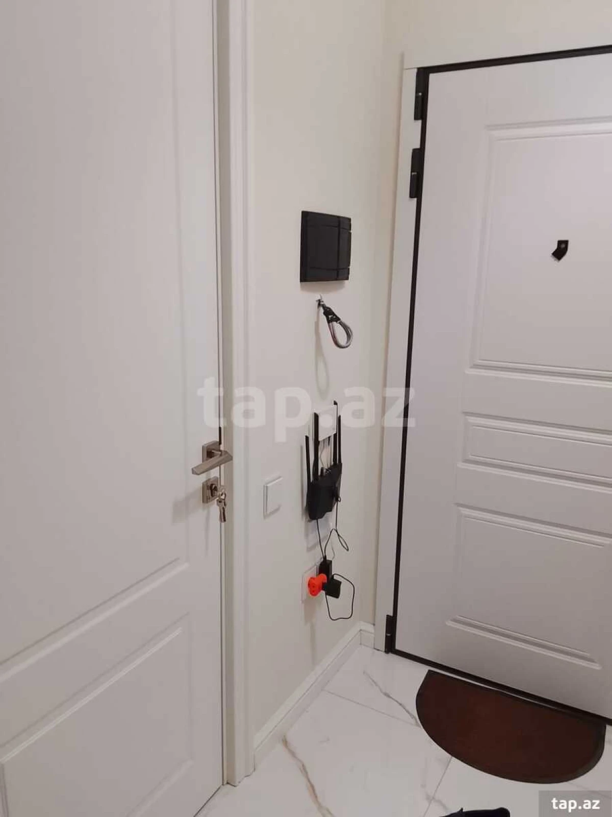 Kirayə verilir 2 otaqlı yeni tikili 85 m²