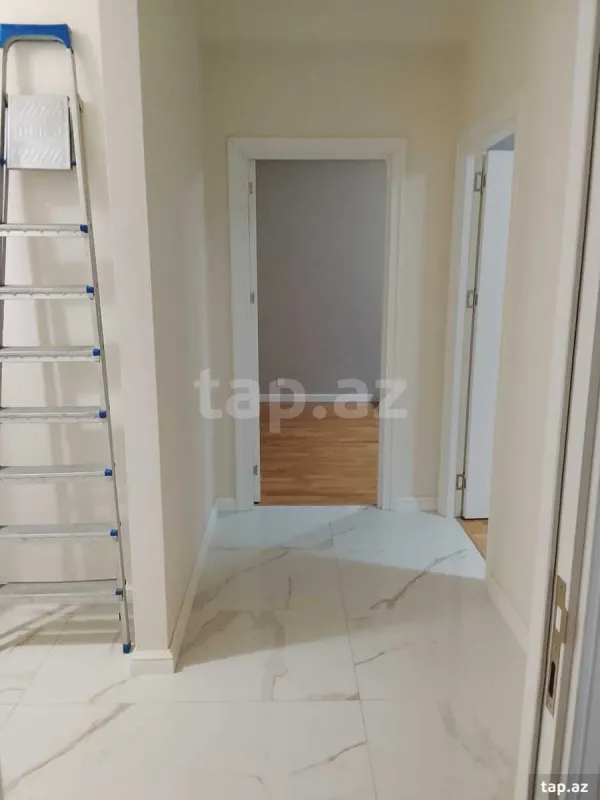 Kirayə verilir 2 otaqlı yeni tikili 85 m²
