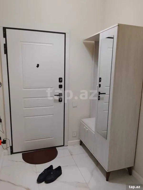 Kirayə verilir 2 otaqlı yeni tikili 85 m²