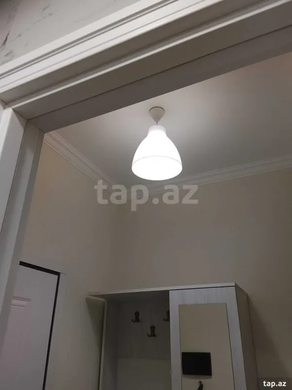 Kirayə verilir 2 otaqlı yeni tikili 85 m²