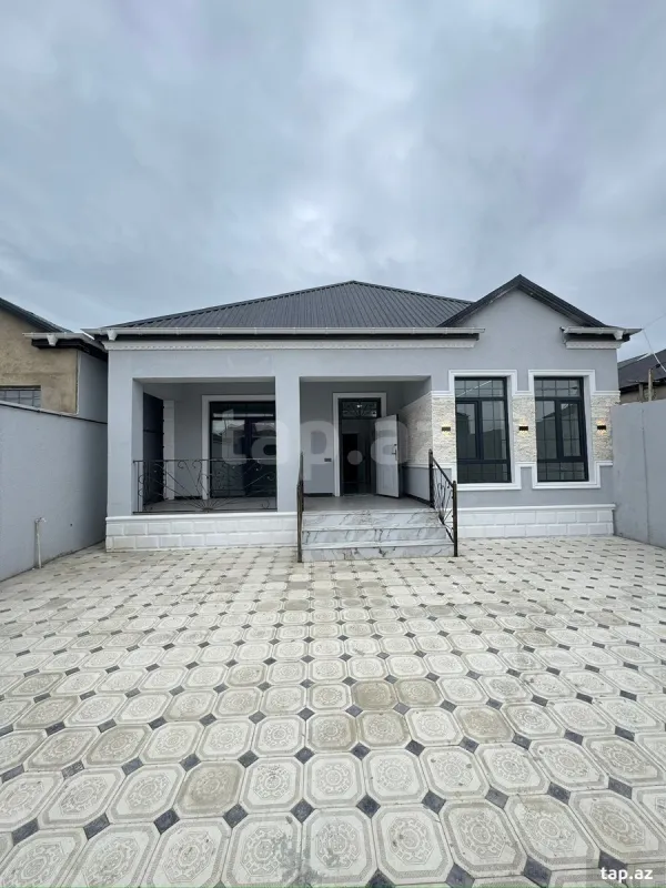 Satılır 3 otaqlı həyət evi