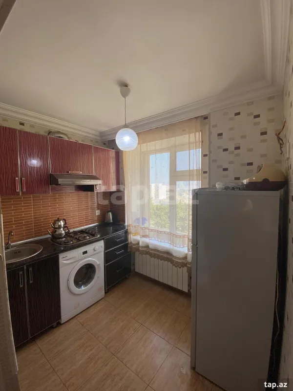 Kirayə verilir 2 otaqlı mənzil 60 m²