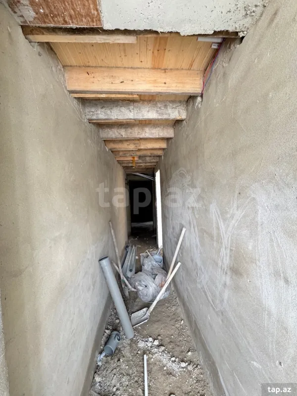 Satılır 4 otaqlı həyət evi