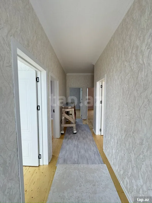 Satılır 4 otaqlı həyət evi