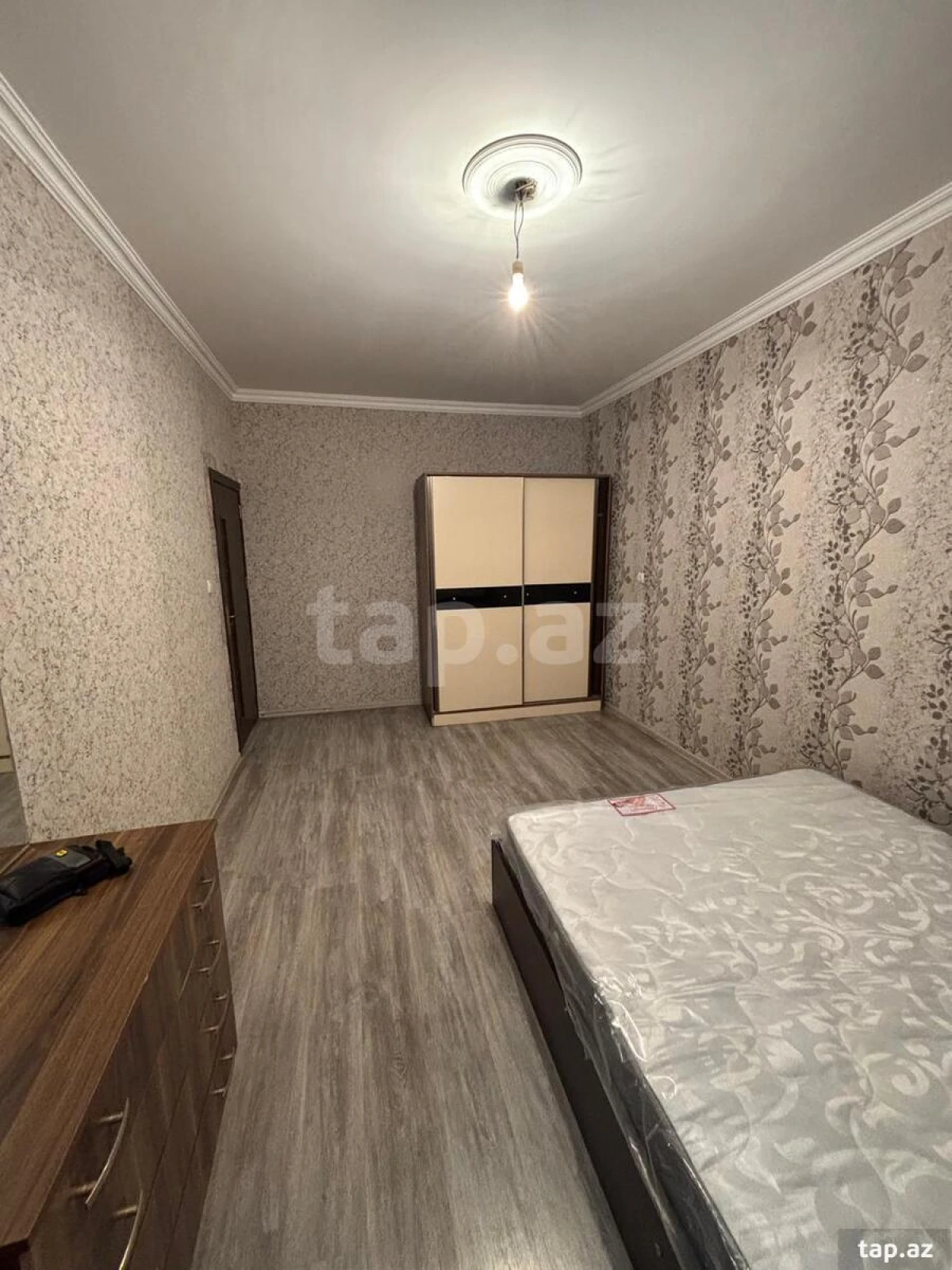 Kirayə verilir 3 otaqlı mənzil 100 m²