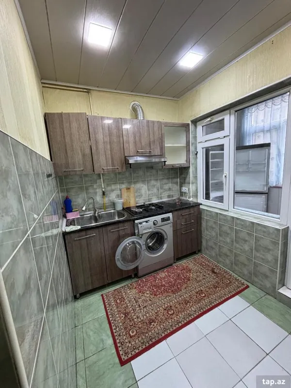 Kirayə verilir 3 otaqlı mənzil 100 m²