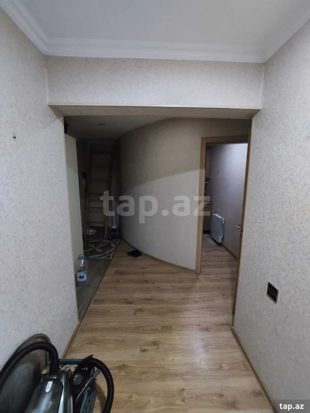 Satılır 3 otaqlı yeni tikili 75 m²