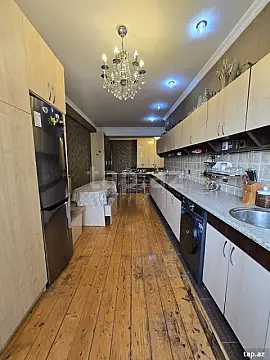 Satılır 3 otaqlı yeni tikili 115 m²