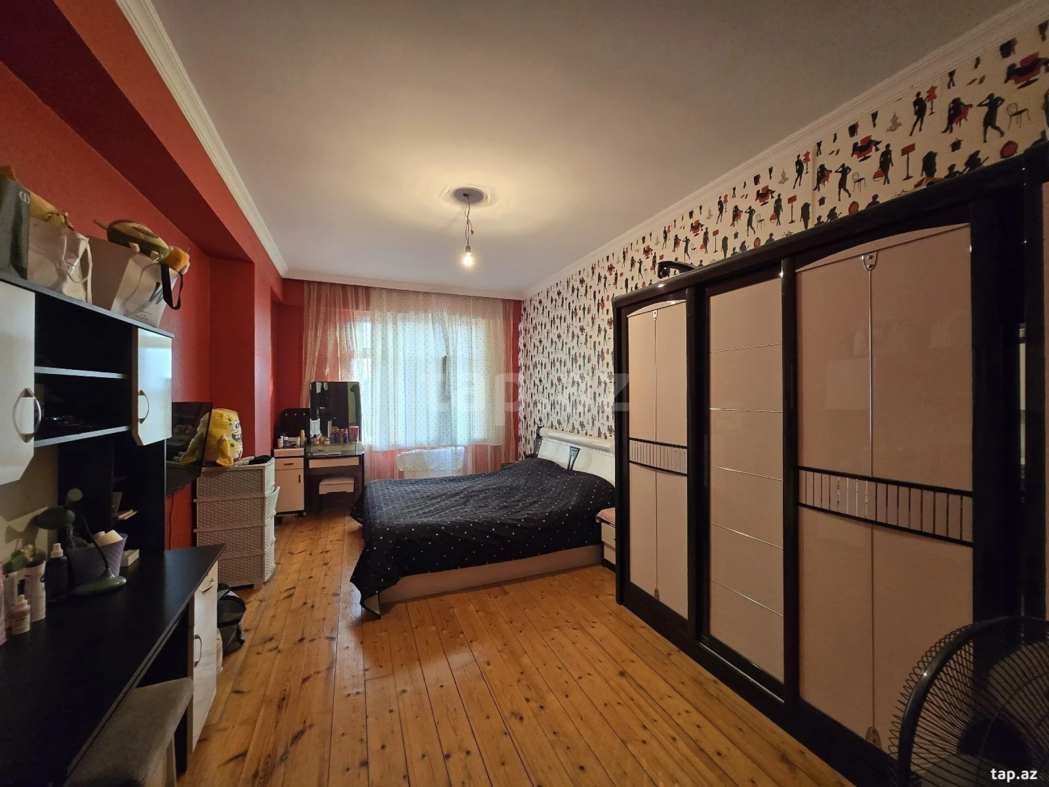 Satılır 3 otaqlı yeni tikili 115 m²