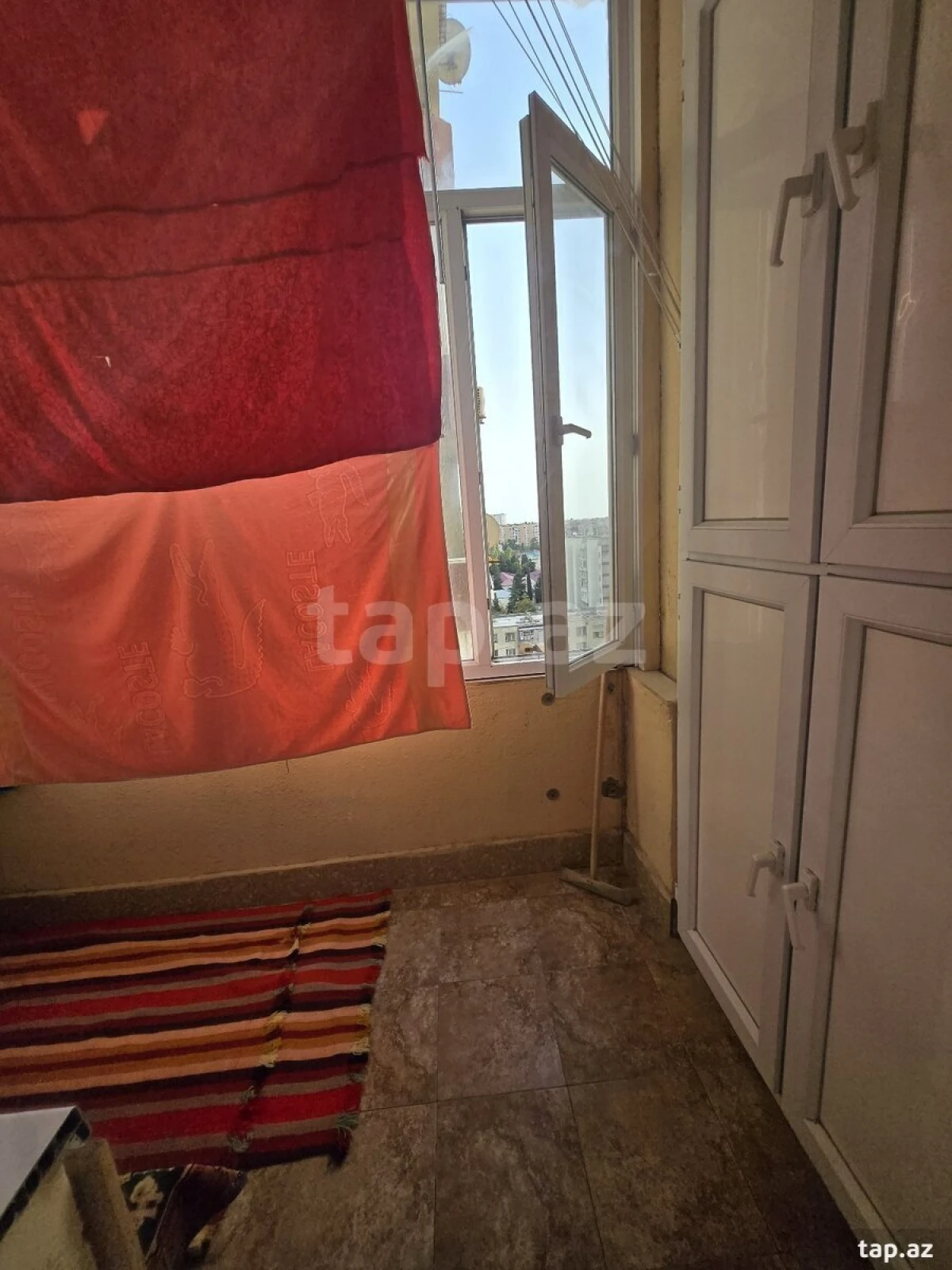 Satılır 3 otaqlı yeni tikili 115 m²