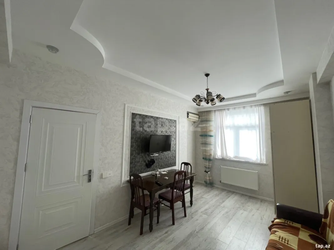 Kirayə verilir 2 otaqlı yeni tikili 60 m²
