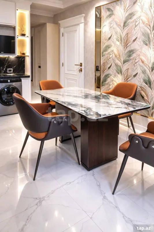 Satılır 3 otaqlı yeni tikili 125 m²