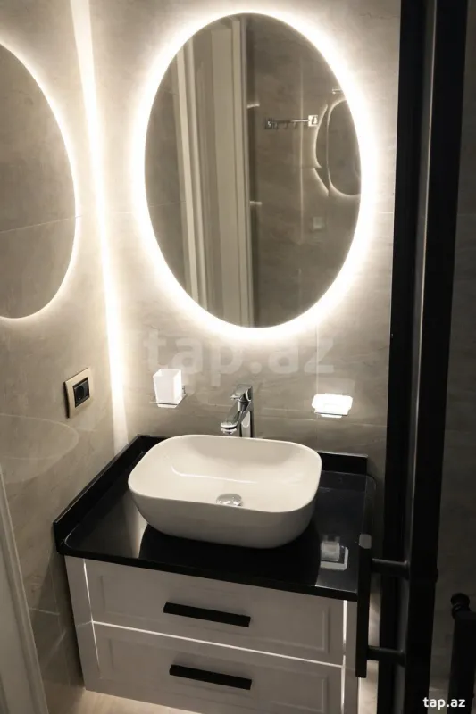 Satılır 3 otaqlı yeni tikili 125 m²