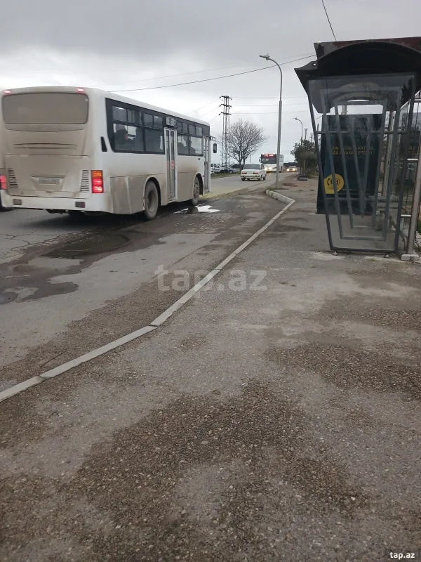 Satılır 3 otaqlı həyət evi