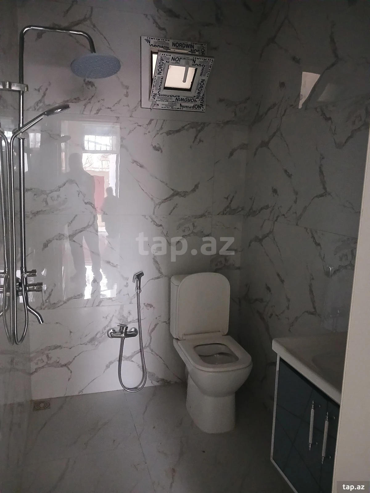 Satılır 3 otaqlı həyət evi