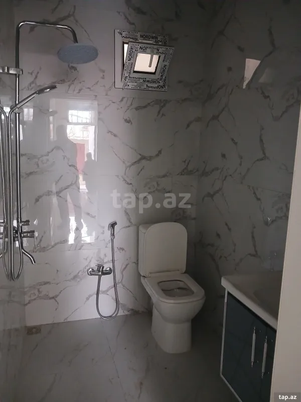 Satılır 3 otaqlı həyət evi