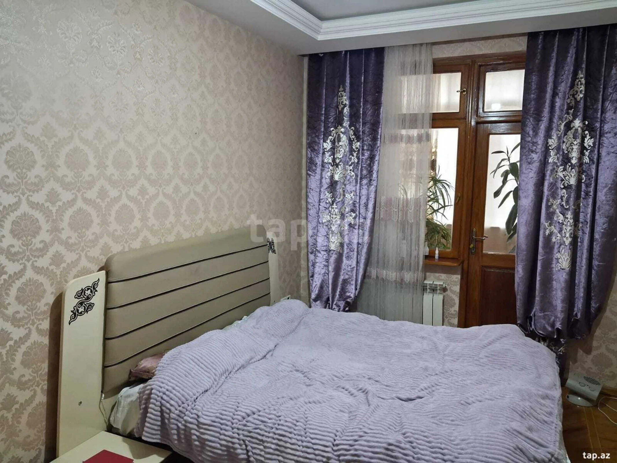Satılır 4 otaqlı mənzil 102 m²
