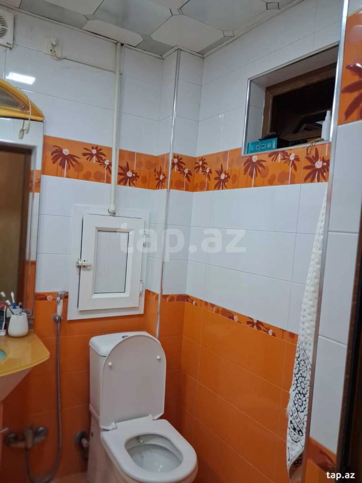 Satılır 4 otaqlı mənzil 102 m²