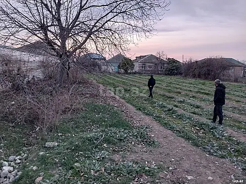 Satılır 3 otaqlı həyət evi