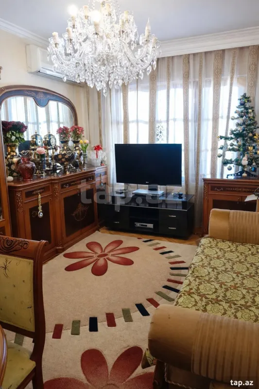 Satılır 3 otaqlı mənzil 90 m²