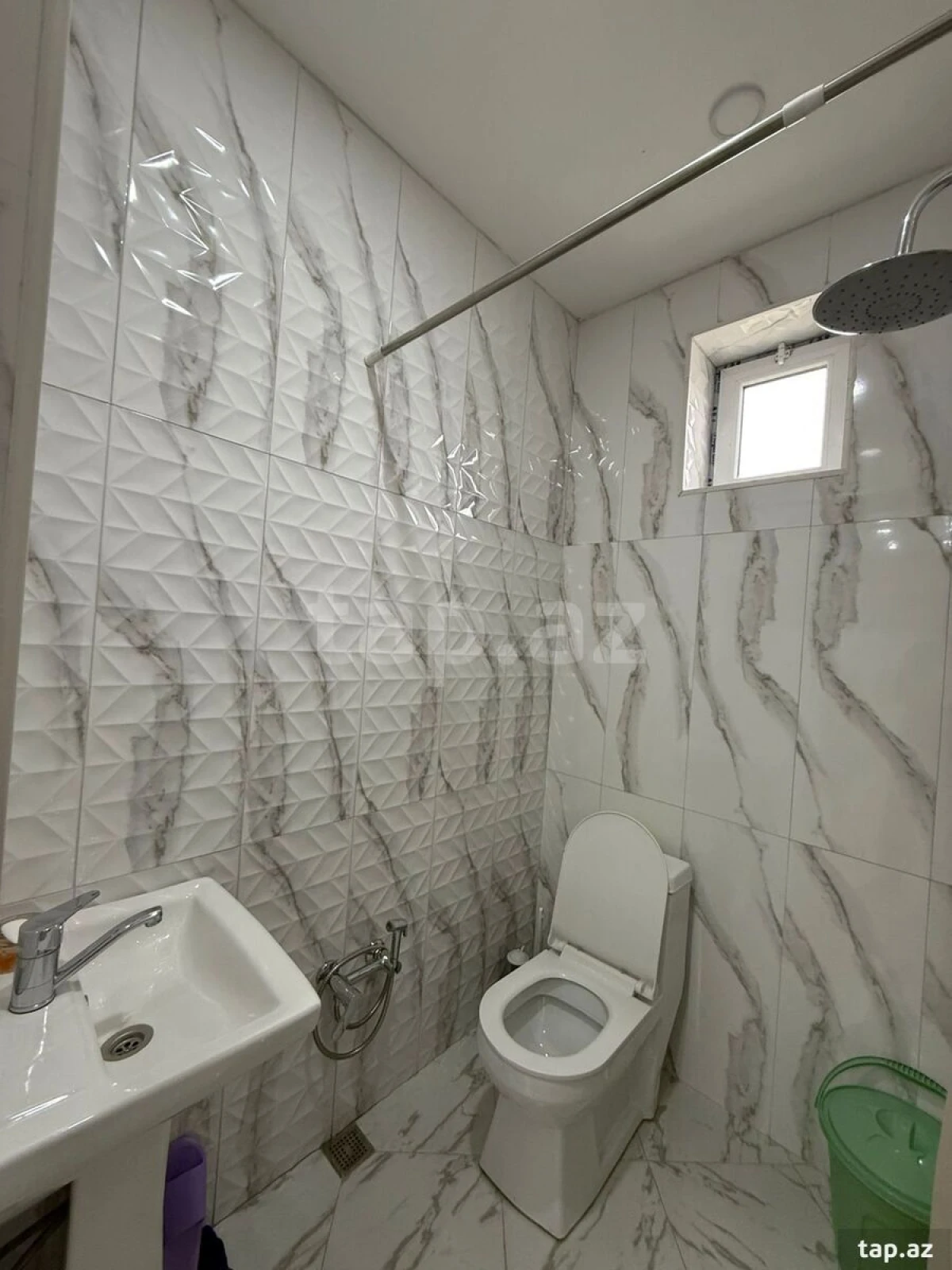 Satılır 3 otaqlı həyət evi