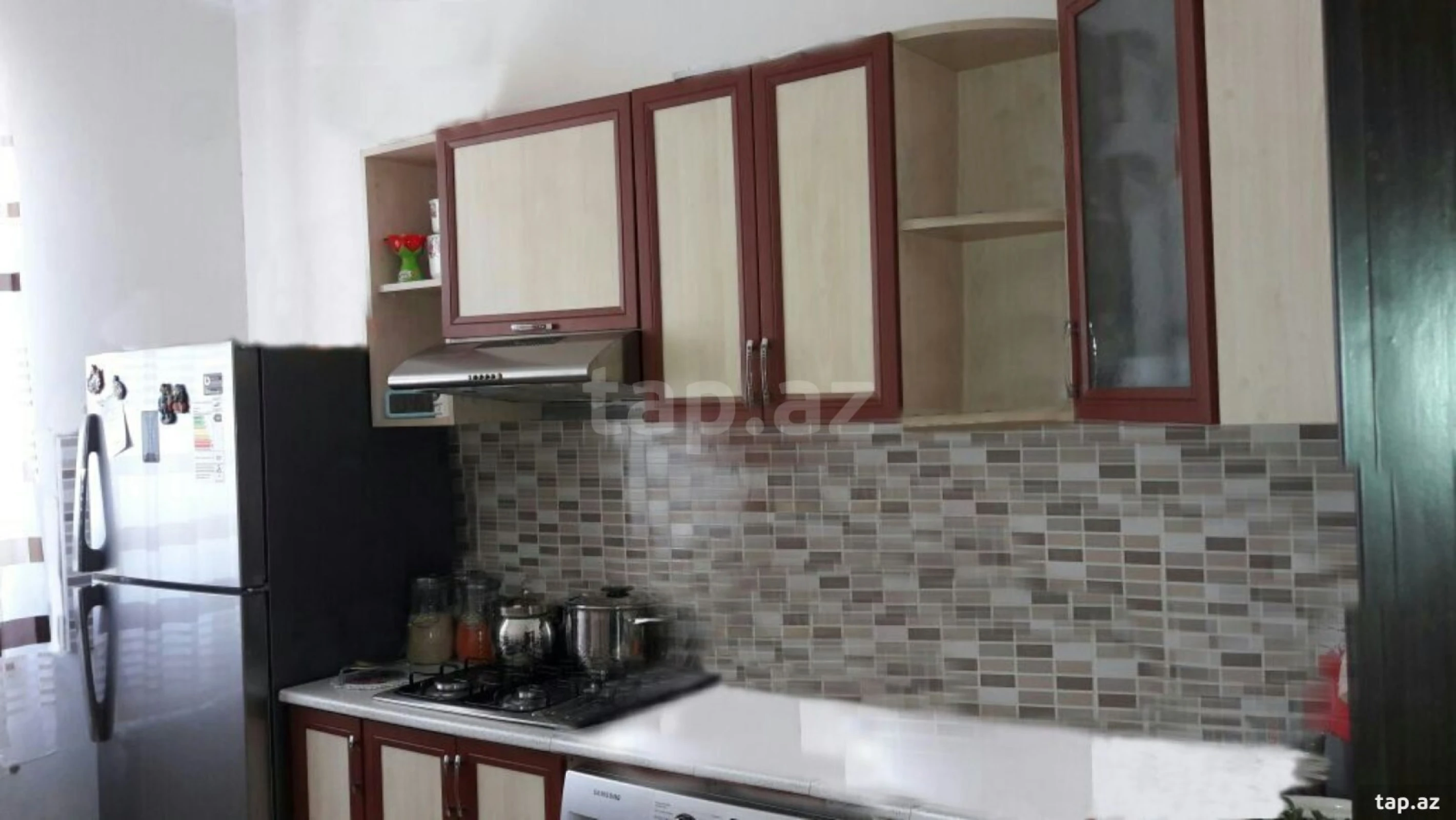 Satılır 7 otaqlı həyət evi 330 m²