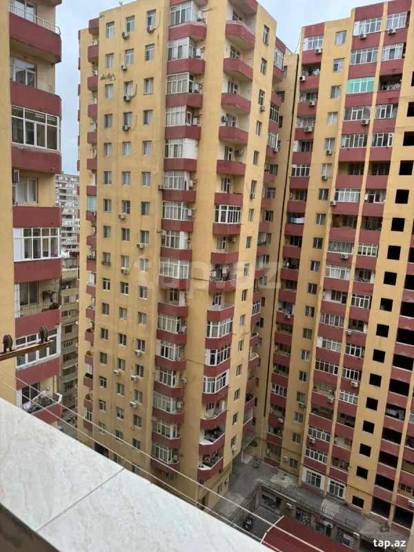 Satılır 3 otaqlı yeni tikili 60 m²