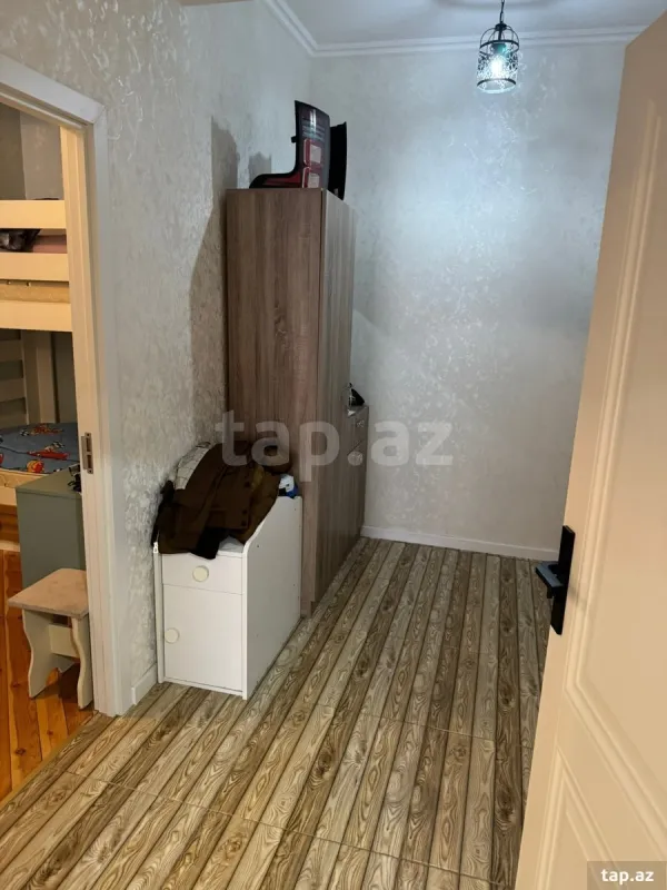 Satılır 3 otaqlı yeni tikili 60 m²