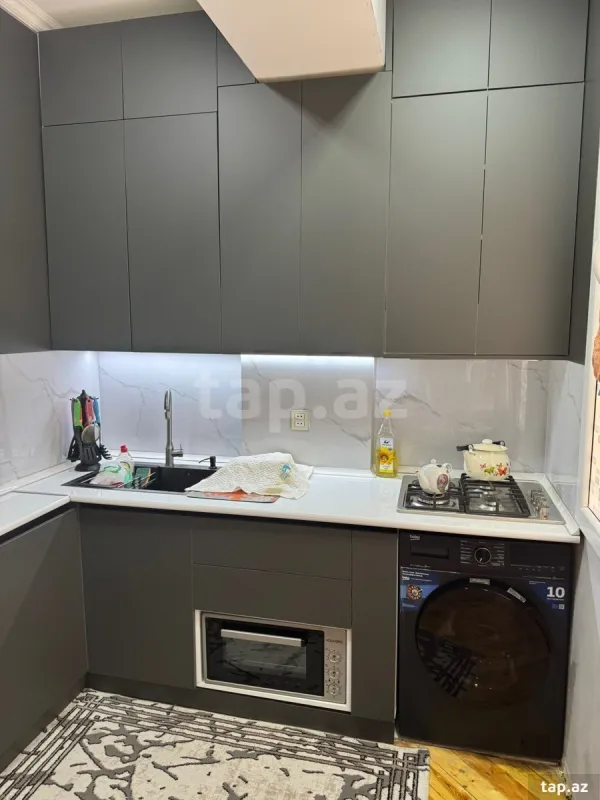 Satılır 3 otaqlı yeni tikili 60 m²
