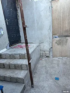 Kirayə verilir 2 otaqlı həyət evi 50 m² — Bakı 2 otaq 50.00 m²