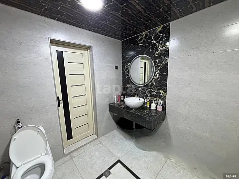 Satılır 4 otaqlı həyət evi