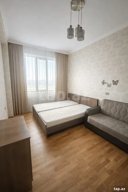 Satılır 3 otaqlı yeni tikili 72 m²