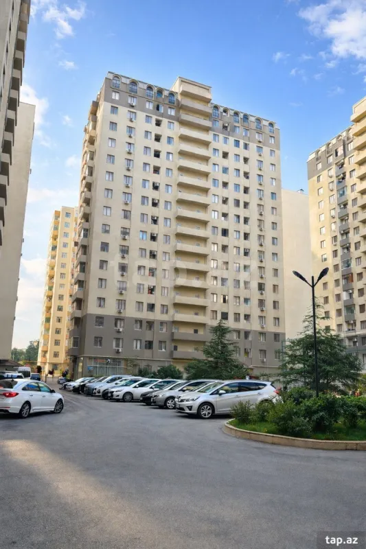 Satılır 3 otaqlı yeni tikili 72 m²
