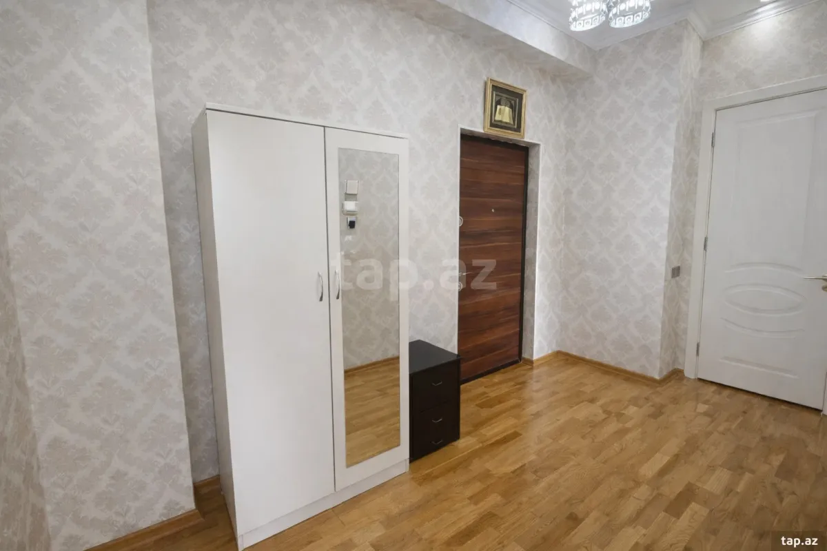 Satılır 3 otaqlı yeni tikili 72 m²