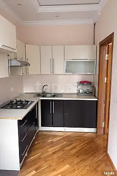 Satılır 2 otaqlı yeni tikili 60 m²