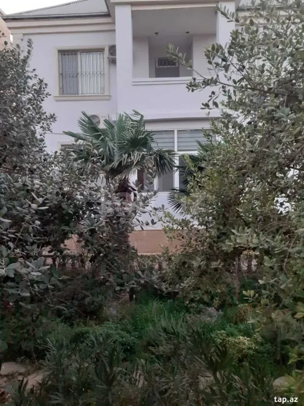 Kirayə verilir 4 otaqlı həyət evi