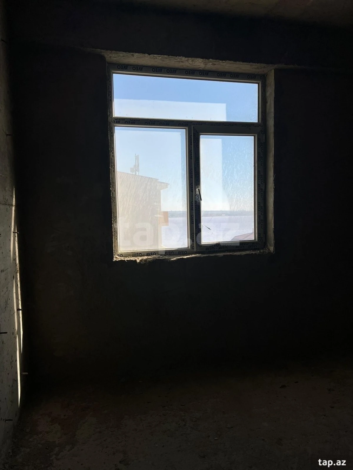 Satılır 2 otaqlı yeni tikili 70 m²