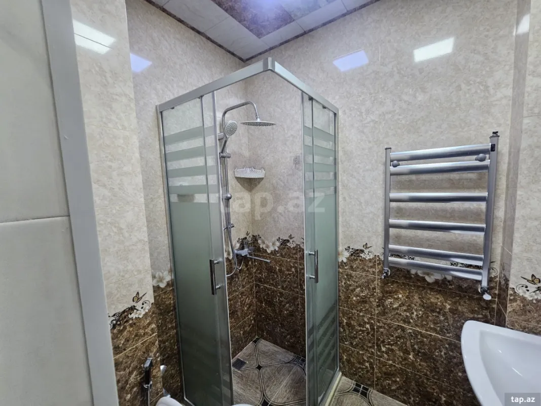 Satılır 3 otaqlı yeni tikili 66 m²