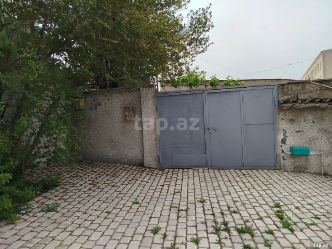 Satılır 3 otaqlı həyət evi