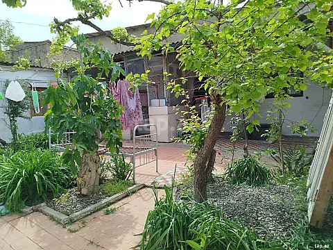Satılır 3 otaqlı həyət evi