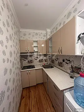 Kirayə verilir 2 otaqlı yeni tikili 45 m²
