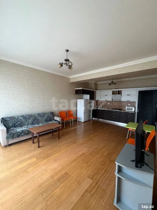 Kirayə verilir 2 otaqlı yeni tikili 55 m²