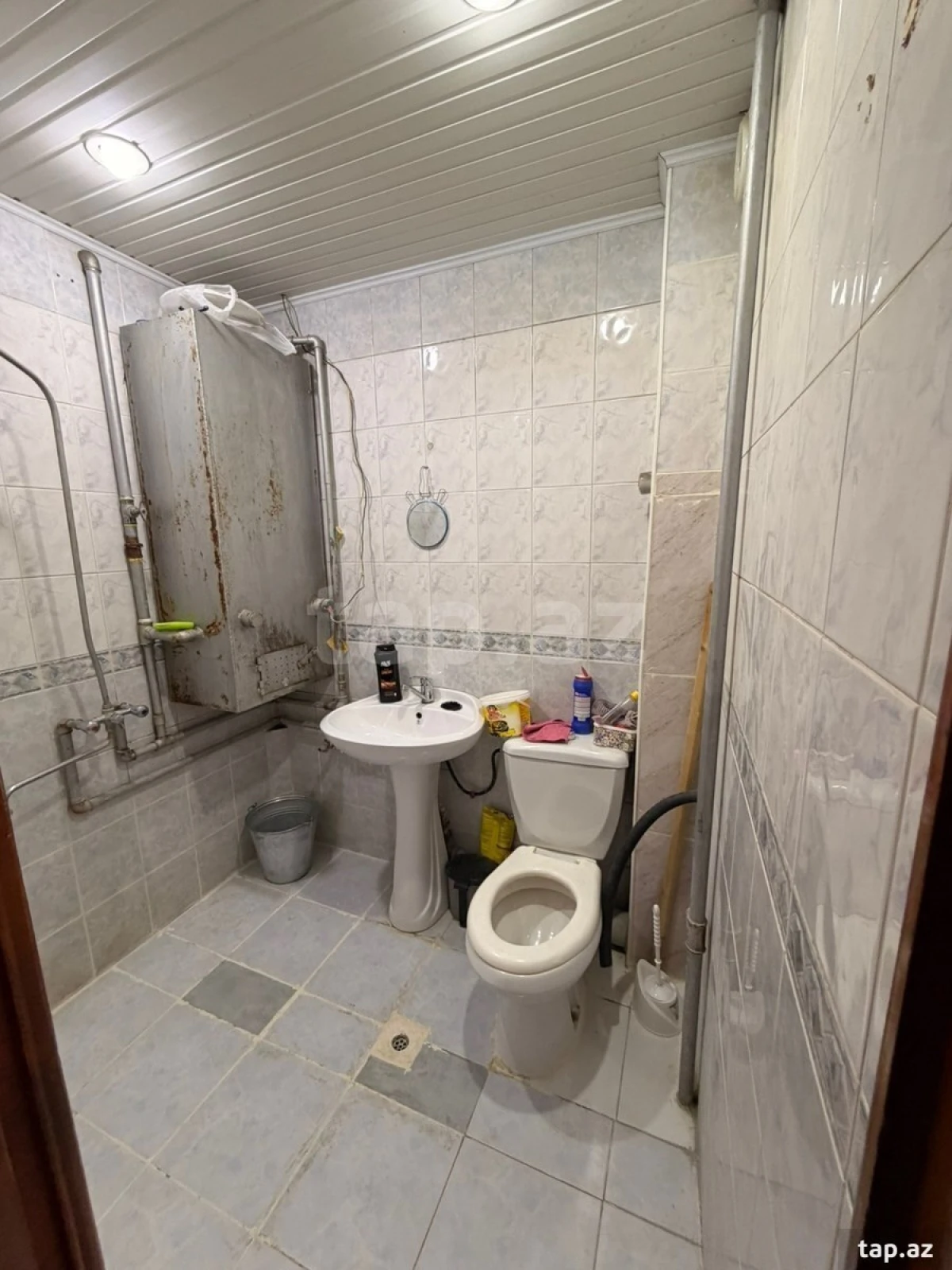 Kirayə verilir 2 otaqlı mənzil 40 m²