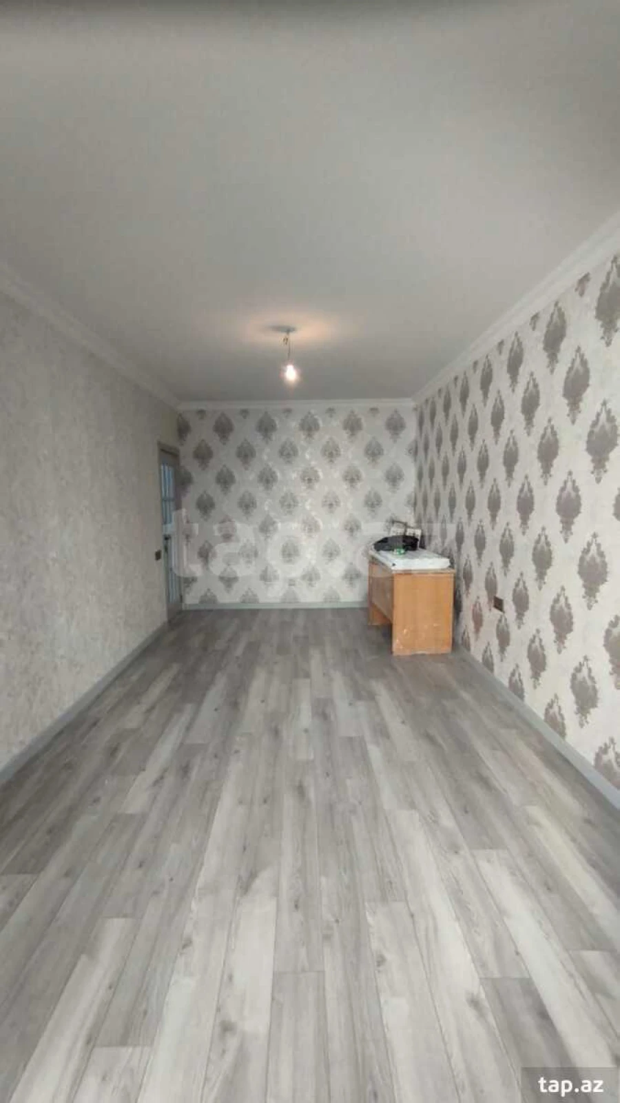 Satılır 4 otaqlı mənzil 100 m²
