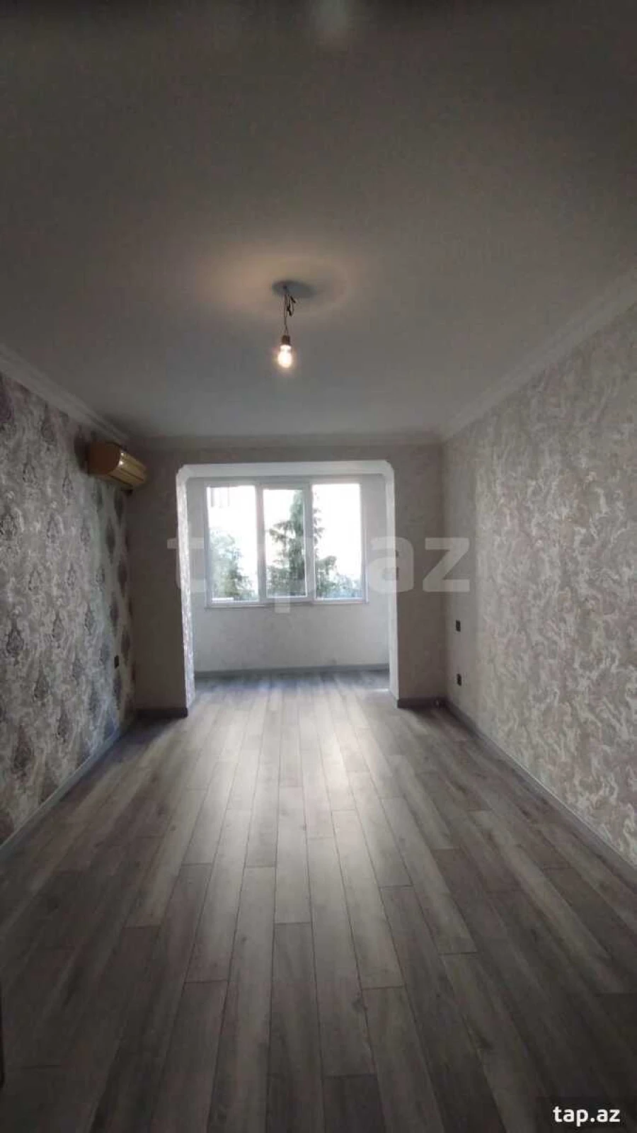 Satılır 4 otaqlı mənzil 100 m²