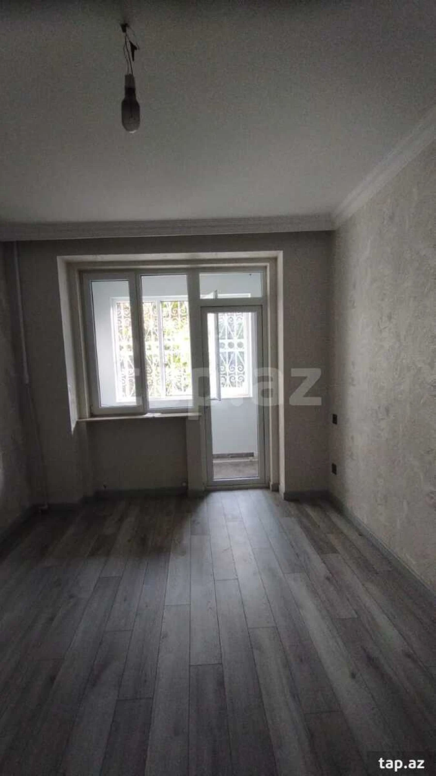 Satılır 4 otaqlı mənzil 100 m²