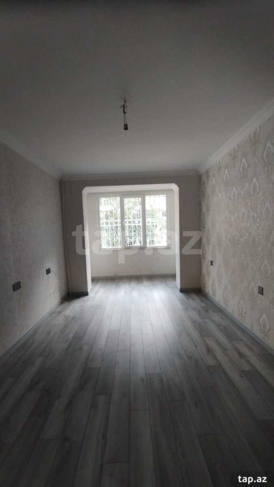 Satılır 4 otaqlı mənzil 100 m²