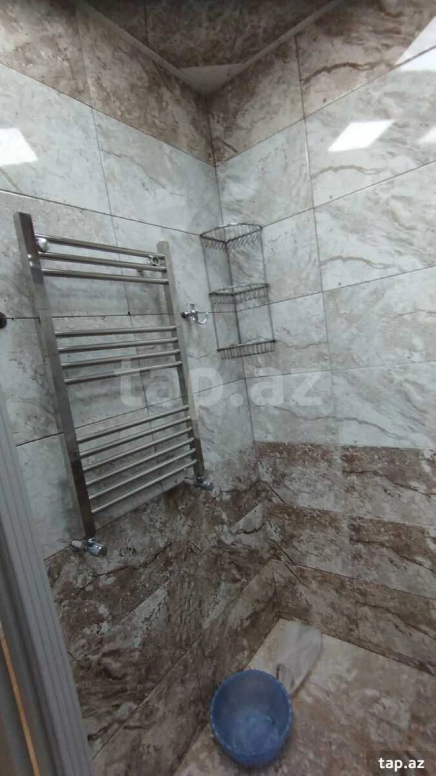 Satılır 4 otaqlı mənzil 100 m²