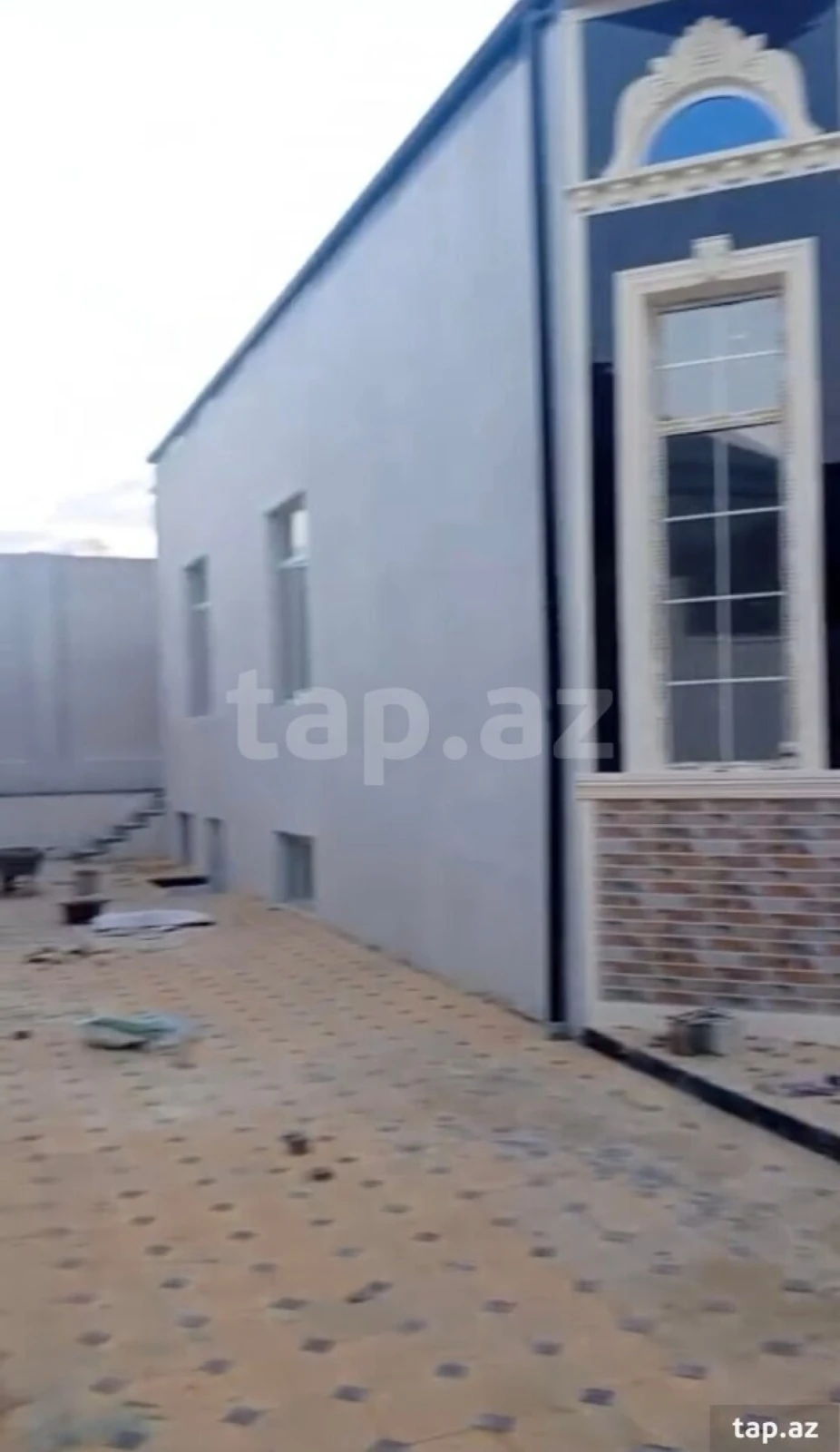 Satılır 4 otaqlı həyət evi