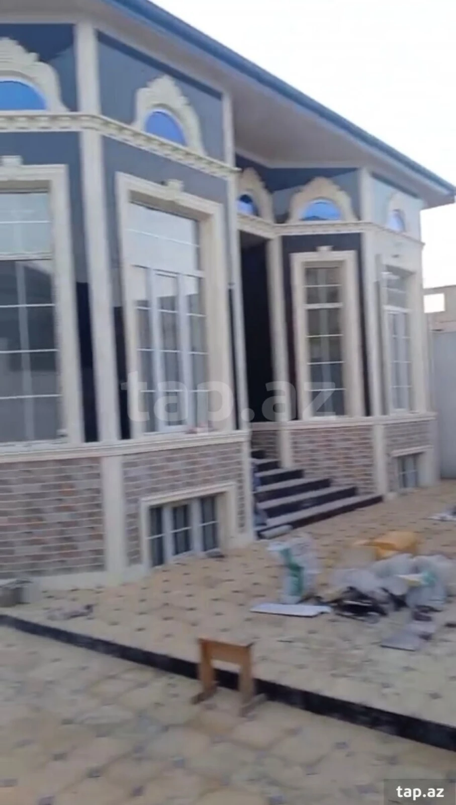 Satılır 4 otaqlı həyət evi